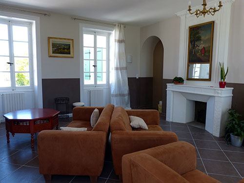 Das Wohnzimmer ist perfekt um mit der Familie oder der freunden sich auszuruhen